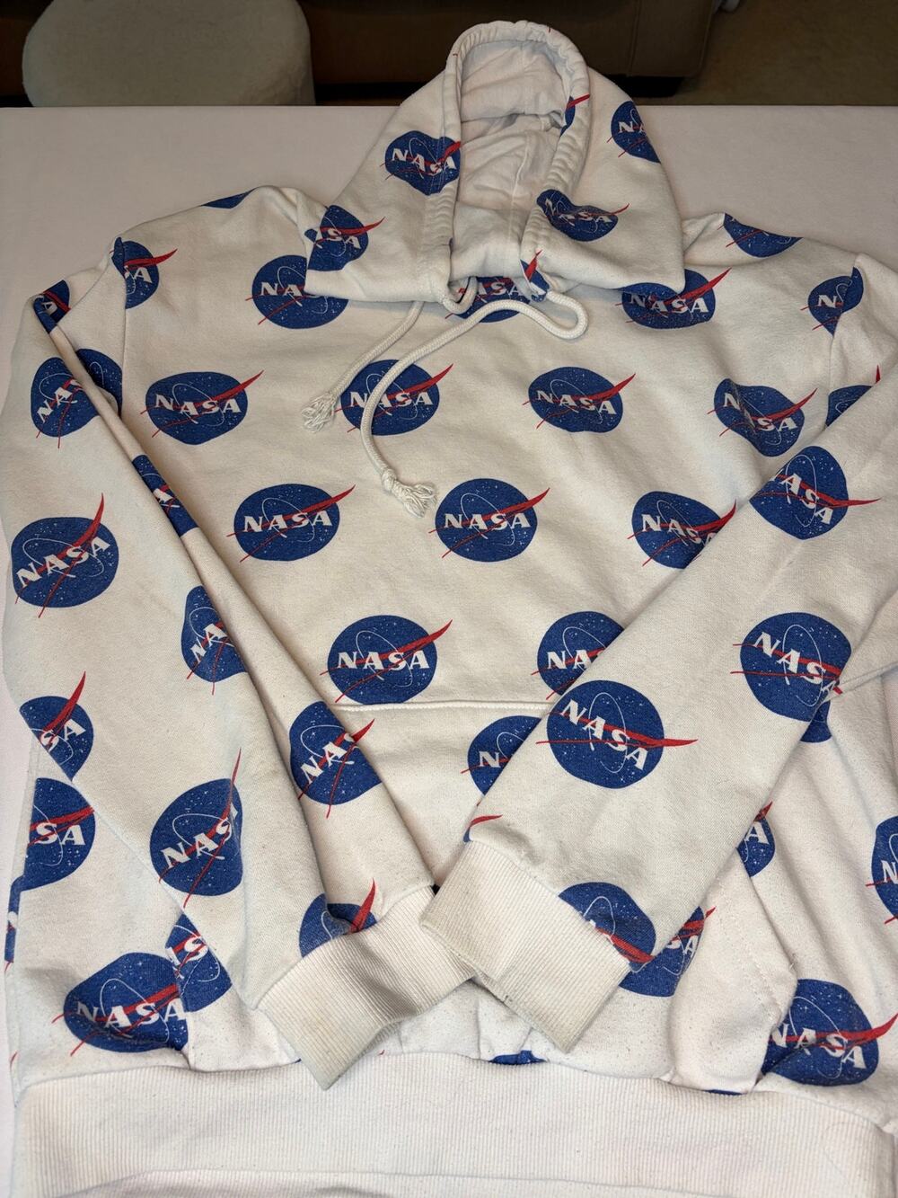 NASA Logo All Over Print Hoodie White Pullover Sweatshirt Size S fair condition